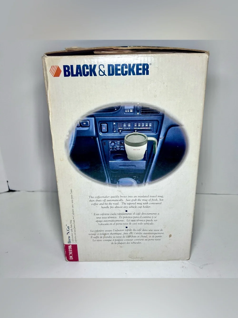 Black & Decker Brew ‘N Go Coffeemaker with Auto Mug White DCM19K Open Box